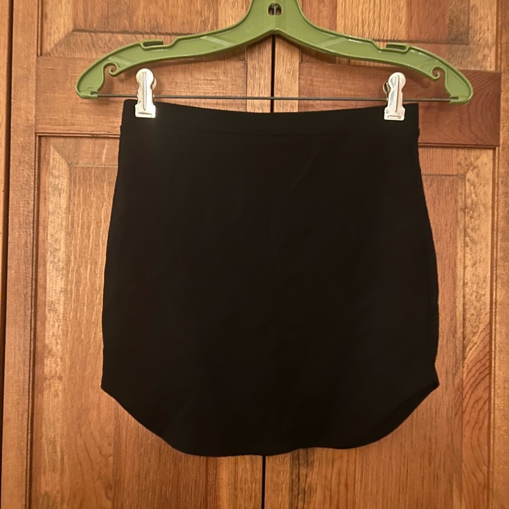 Women’s Preppy Gothic, Dark Academia, Stretchy Size S Forever 21 Black Miniskirt